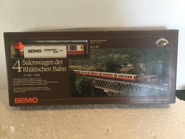 Bemo Railways 4 Salonwagen der Rhatischen Bahn A1141-1144