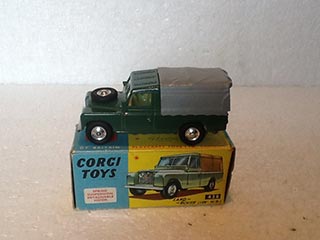 Corgi Toys 438 Land Rover (109 W.B.)