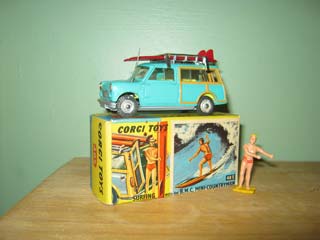 Corgi Toys 485 Mini Clubman With Surfer