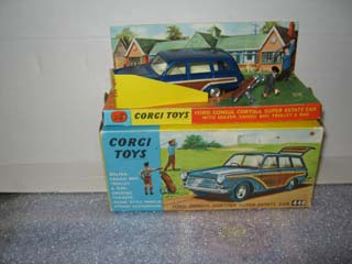 Corgi Toys 440 Ford Consul Cortina Super Estate