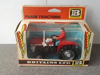 Britains Farm Toys No 9520 Massy Ferguson Tractor - Aquitania Collectables