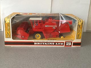 Britains Farm Toys No 9570 Combine Harvester - Aquitania Collectables