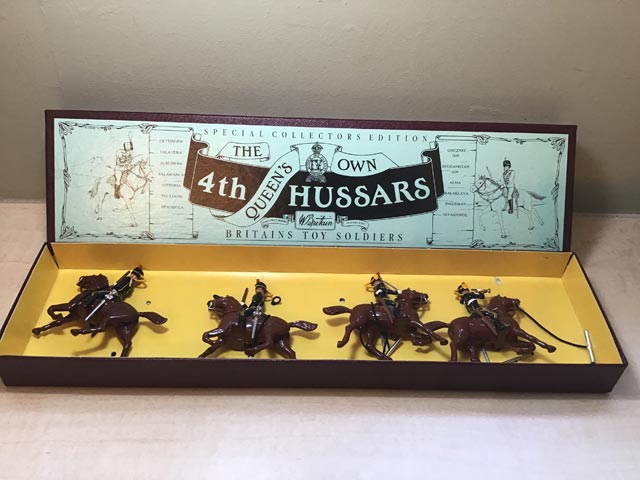 Britain’s Toy Soldiers Special Collectors Edition TThe Queens Own 4th Hussars - Aquitania Collectables