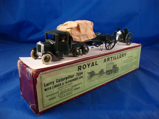 Britains Set No 1462 Royal Artillery Lorry Caterpillar Type with Limber and 18 Pounder gun - Aquitania Collectables