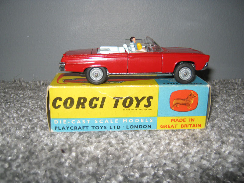 Corgi Toys 246 Chrysler Imperial, Red Body Pale Blue Interior