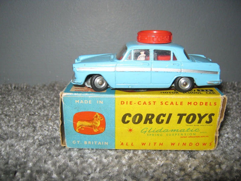 Corgi Toys 236 Corgi Motor School Austin A60 De Luxe Saloon, Light Blue Body Two Figures Right Hand Drive