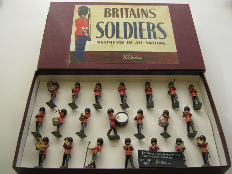 Britains Coldstream Guards Band Set No 37 (1959) - Aquitania Collectables