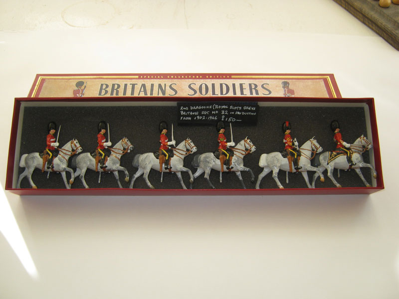 Britains 2nd Dragoon (Royal Scots Greys) Set 32+1 Extra (Set Repainted) 1902-1966 - Aquitania Collectables