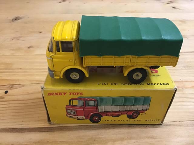 French Dinky Toys 584 Berlinetta Covered Lorry Camion Bache Gak Berliet at Aquitania Collectables