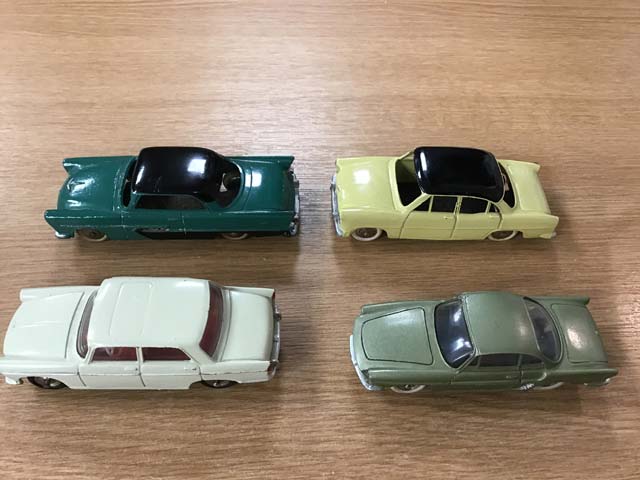 French Dinky Toys 24-D Plymouth Belvedere 24-Z Simca Vedette Versailles 553 Peugeot 553 543 Renault Floride at Aquitania Collectables