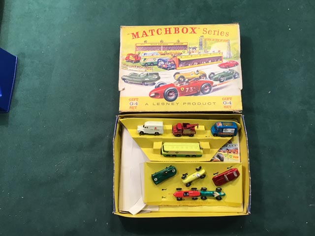 Matchbox Series Gift Set - G-4 Grand Prix Race Track - A Lesney Product - Aquitania Collectables