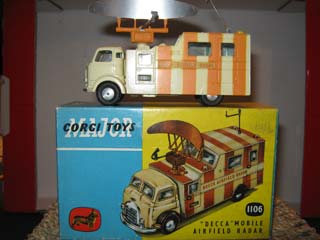 Corgi Toys 1106 Karrier Decca Radar Van
