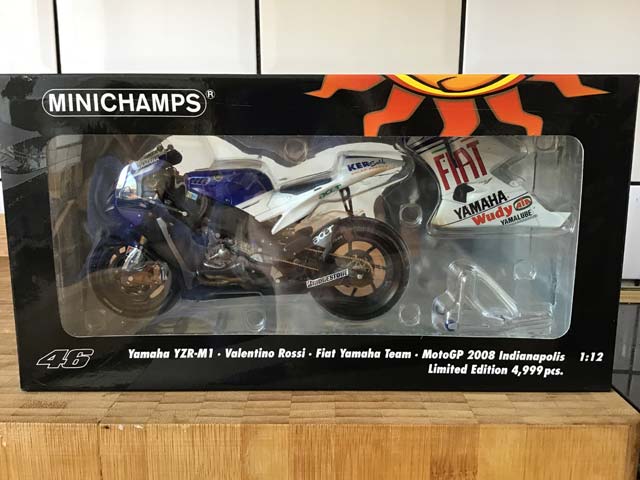 Minichamps Yamaha YZR-M1 Valentino Rossi Fiat Yamaha Team MotoGP 2008 Indianapolis Limited Edition