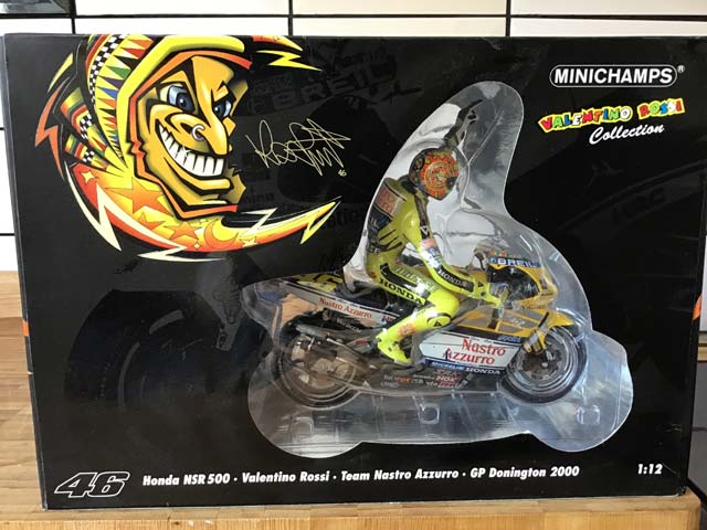 Minichamps Honda NSR 500 Valentino Rossi Team Nastro Azzuro GP Donington 2000