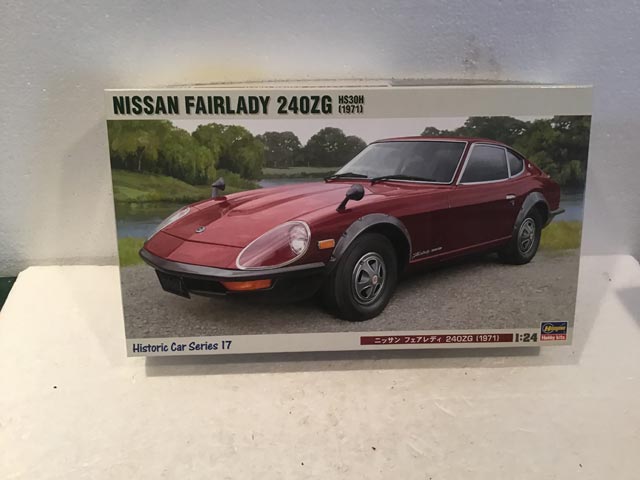 Hasegawa Model Kits Nissan Fairlady 240ZG HS30H (1971) Historic Car Series 17 1/24 Scale - Model Kits