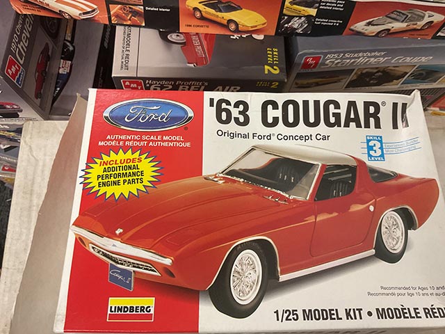 Lindberg Plastic Model Car Kit 63 Cougar II - Model Kits - Aquitania Collectables