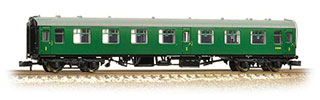 Graham Farish by Bachmann 374-817 MK1 FO First Open Coach BR Green