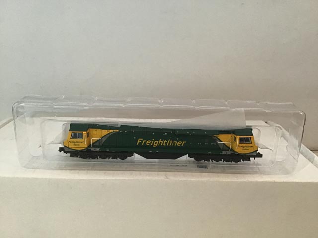 Graham Farish By Bachmann 371-635 Class 70 Powerhaul Co-Co Locomotive Freightliner R/N 70006