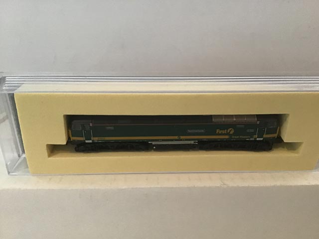 Graham Farish by Bachmann 371-652 Class 57 Co-Co Locomotive Restormel Castle R/N 57602 FGW Green Livery