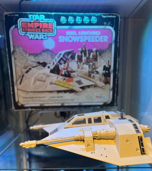 Palitoy Vintage Star Wars The Empire Strikes Back Original Kenner 1980s Rebel Armoured Snowspeeder - Palitoy at Aquitania Collectables