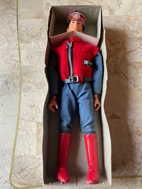 Captain Scarlett Doll Vintage 1967 - Pedigree Dolls and Toys - Aquitania Collectables