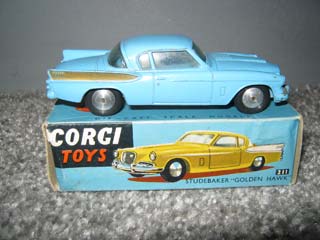 Corgi Toys 211 StudeBaker Golden Hawk