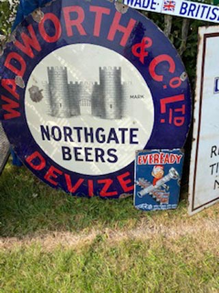 Wadworth and Co Ltd Devize Northgate Beers Sign - Aquitania Collectables