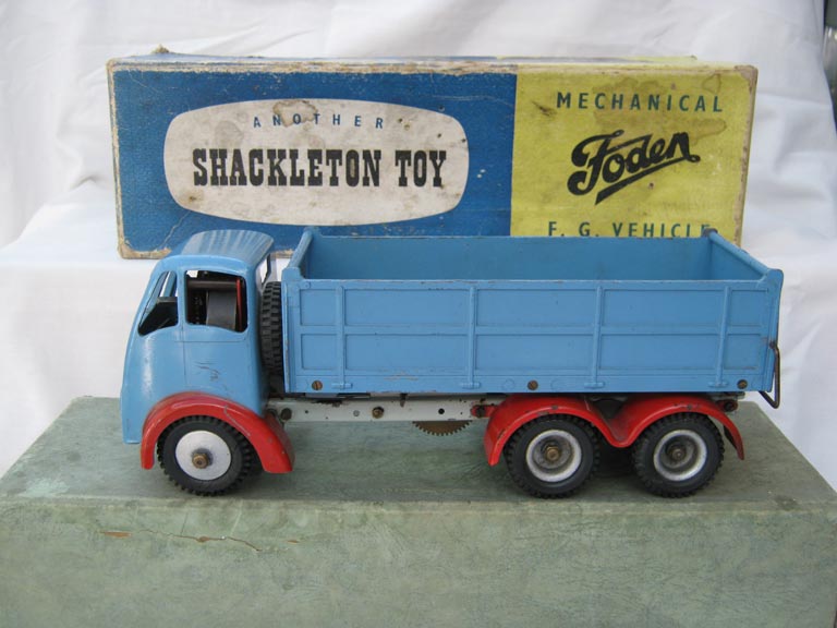 Aquitania Collectables buy and collect model shackleton toys all over the UK